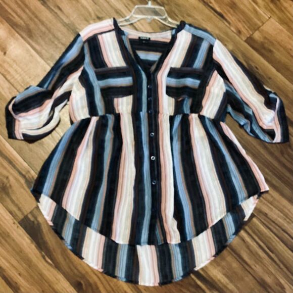 Torrid Emma Babydoll Tunic Chiffon Striped Black-Multi in Size 1X - Picture 6 of 9